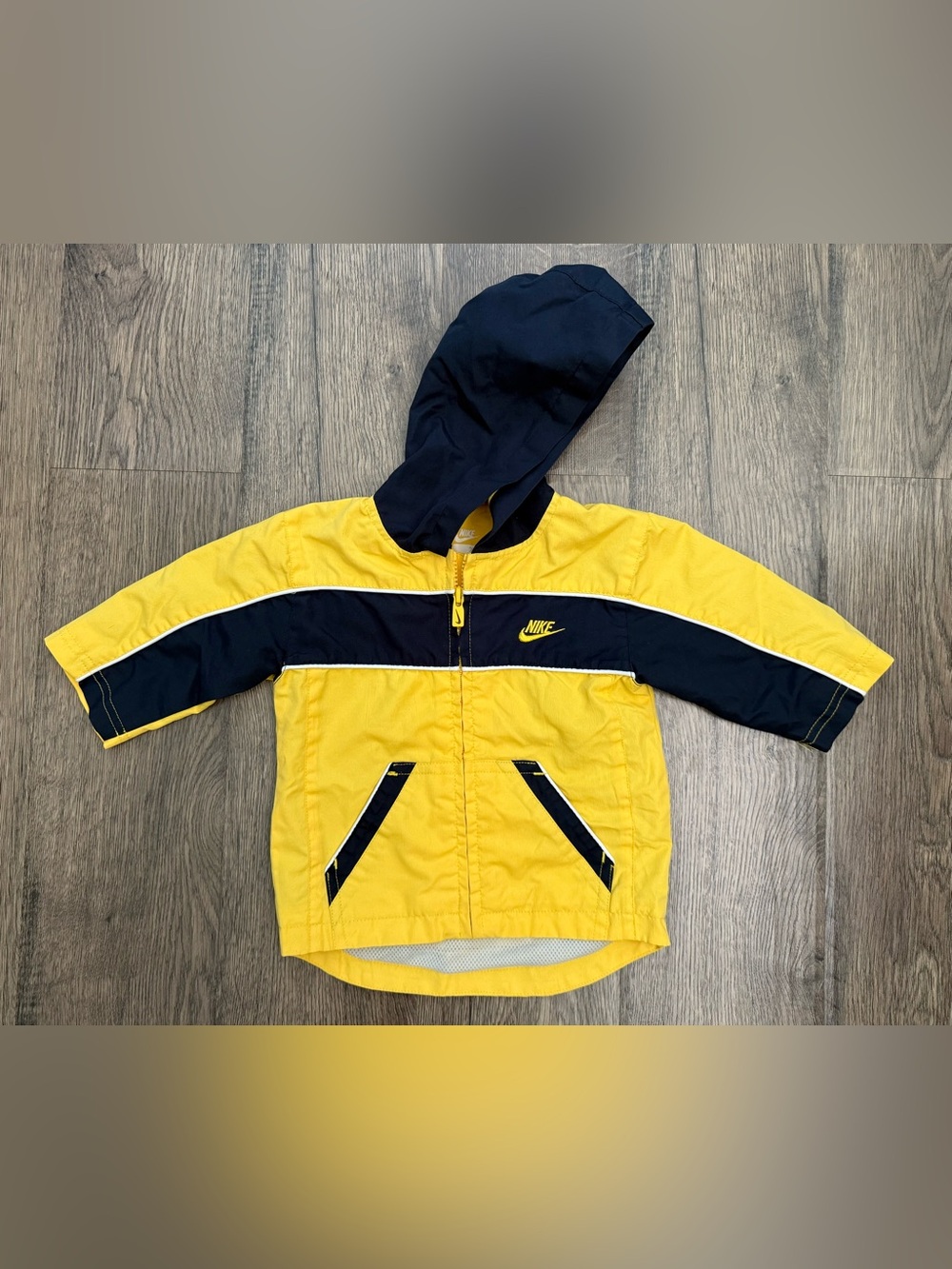 Vintage Nike Little Boys Yellow Blue Rain Coat Windbreaker Size 12 Months